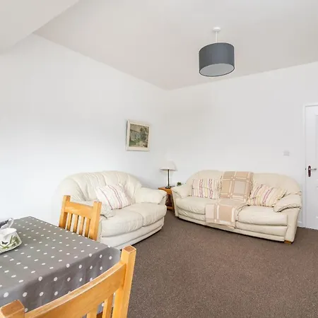 Beautiful House In The Pretty Village Of Skelton - Pass The Keys York